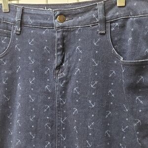 Women’s Navy Anchor-Print Jeans Skirt, LARGE